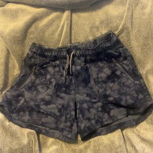 ATHLETA Girl shorts size large L  12 like New Navy Running Sports